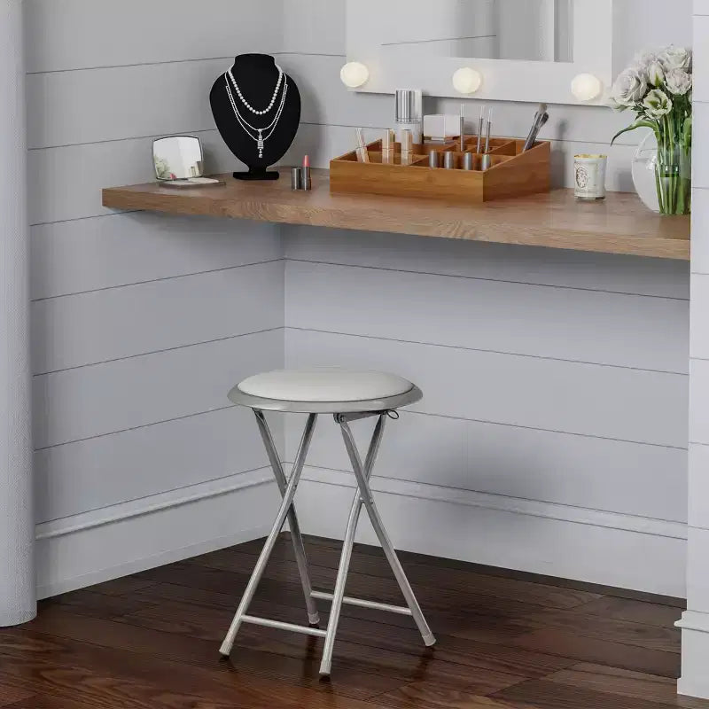 Tabouret pliant sans dossier de 45,7 cm (18 pouces) avec capacité de 102 kg (225 livres) pour la maison ou le bureau