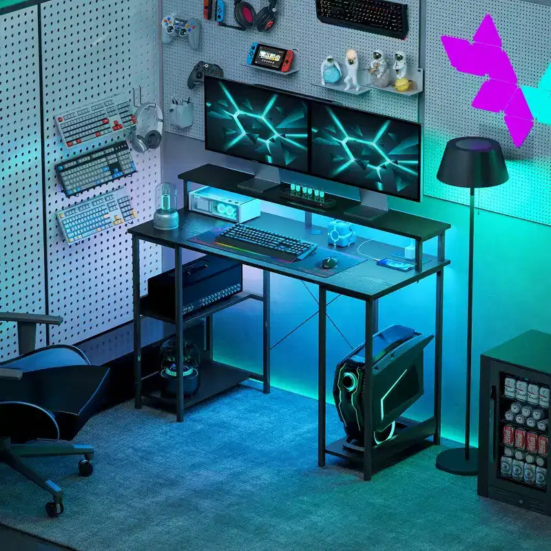 Bureau réversible avec rangements, prises de courant intégrées, ports USB et lumières LED RGB