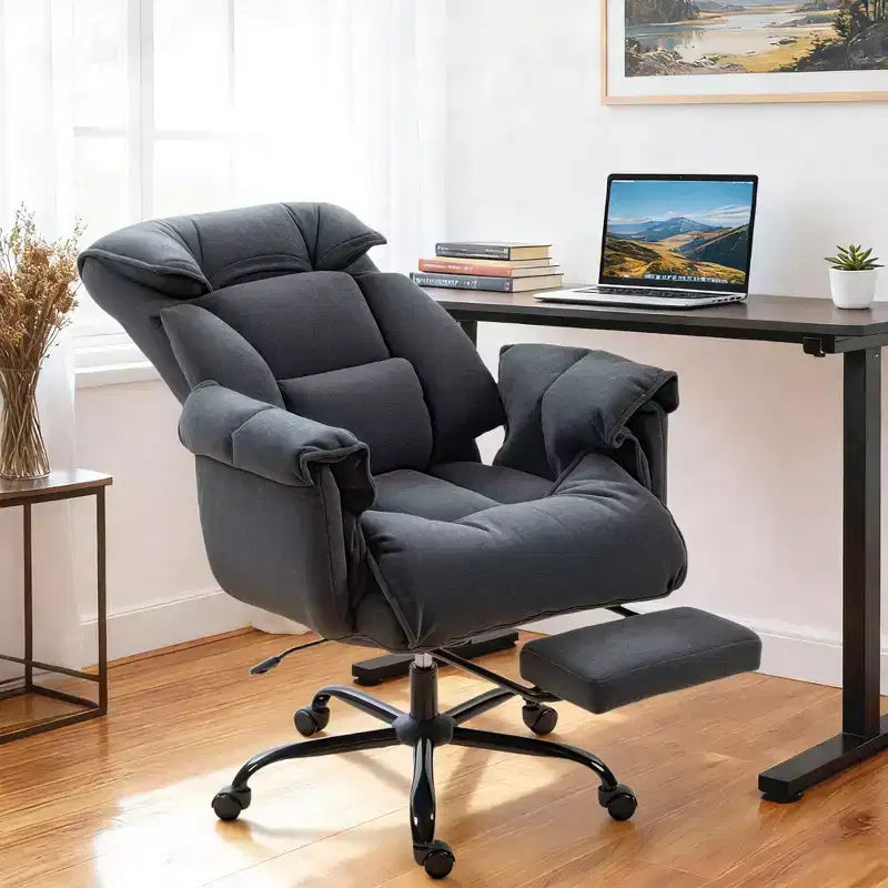 Chaise de bureau inclinable à dossier haut avec repose-pieds rétractable, coussin en mousse épais et hauteur réglable