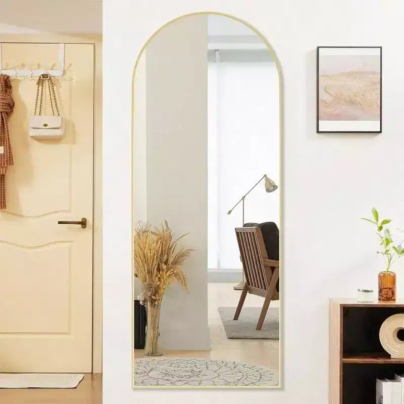 Miroir Arqué Doré 64x21 avec Cadre en Aluminium. Un Grand Miroir sur Pied ou à Pencher pour Chambre ou Vestiaire.